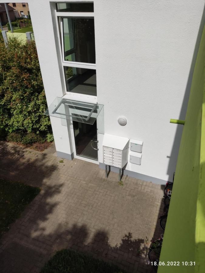 Gemuetliches Einzelzimmer Super Late Check In Moeglich Brake  Exterior foto